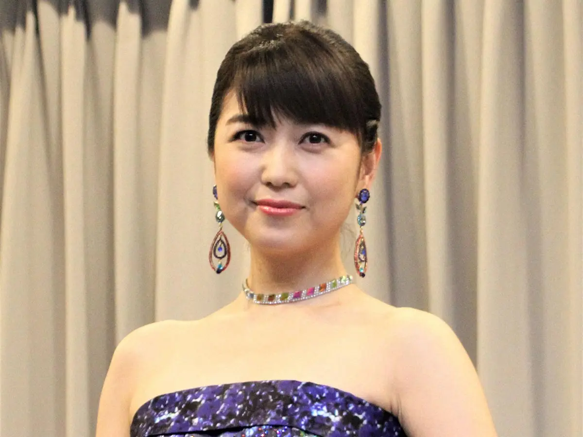 新妻聖子の夫は外資系超エリート？職業・年収の真相と子供との現在
