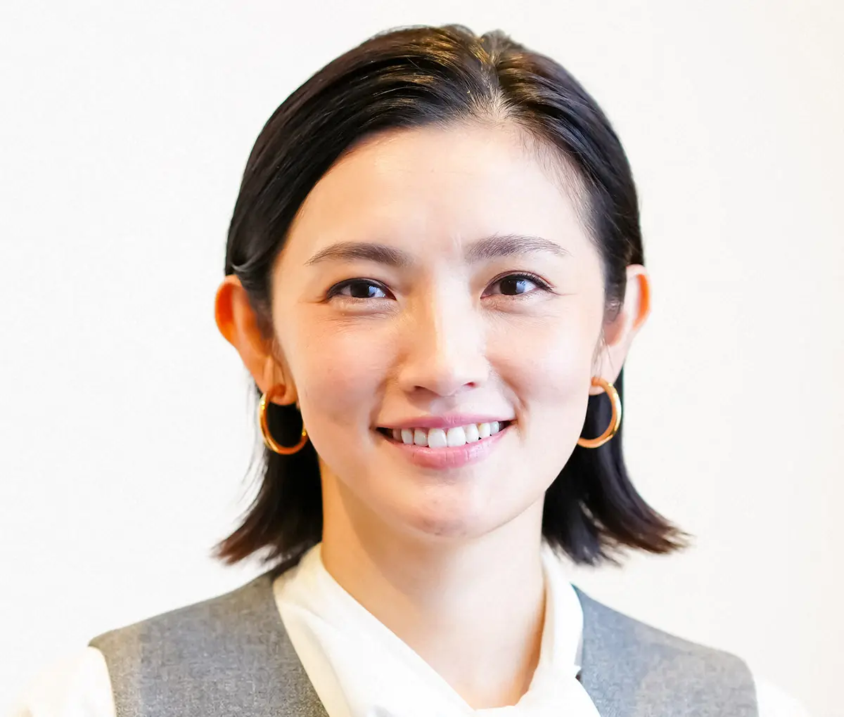 星野真理子の経歴と現在｜ネットで話題の真相と知られざる素顔を徹底追跡