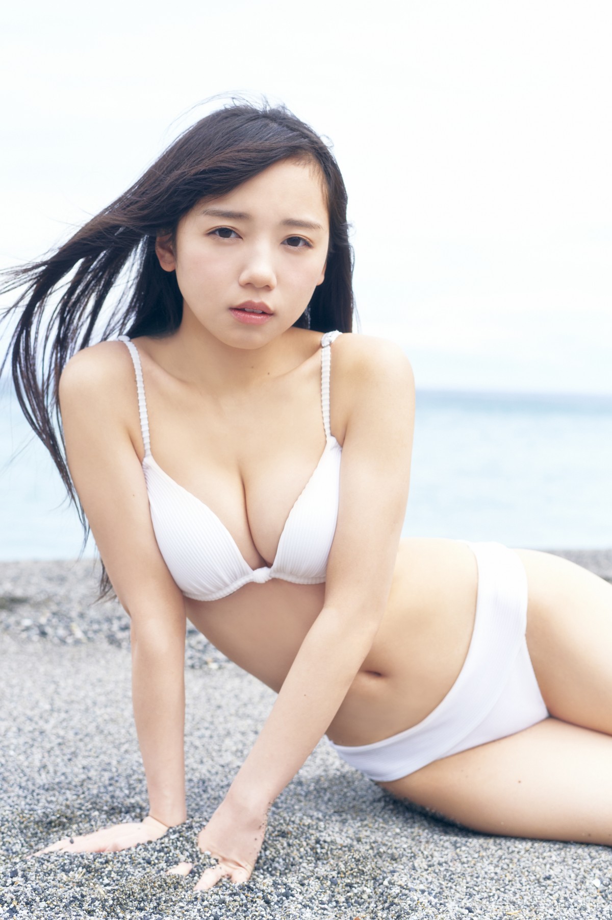 元日向坂46・齊藤京子が魅せる「表現者」としての現在地――グラビア新時代を切り開く唯一無二の存在感【2026年最新密着】