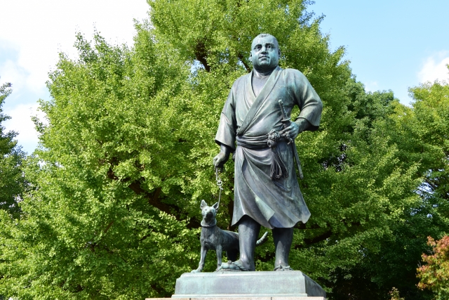 西郷隆盛の身長は本当に180超え？遺品と軍服が語る巨躯の真実