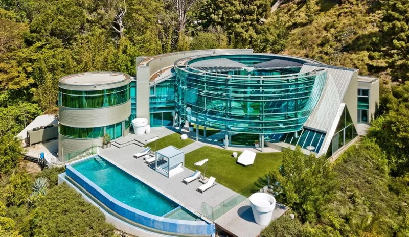 Justin Bieber Where Does He Live