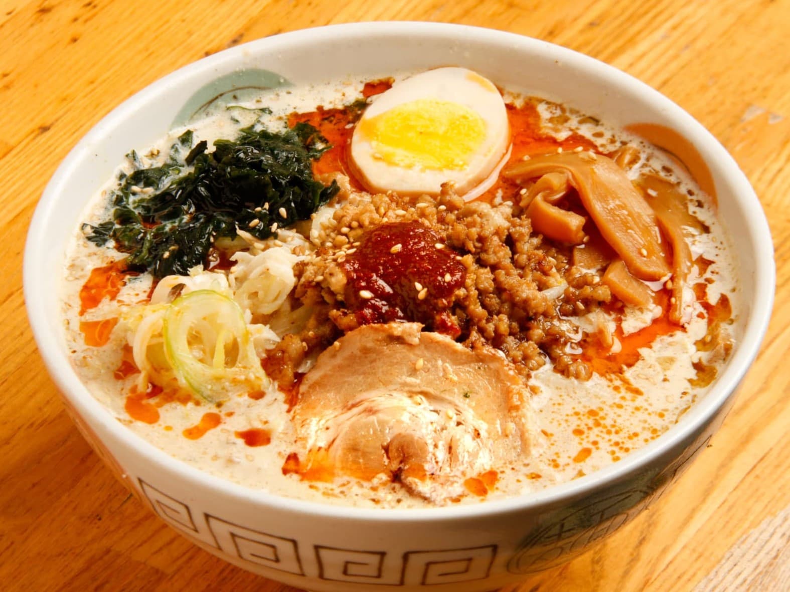 盛岡の伝説「どでからーめん」が愛される理由と2026年最新攻略法