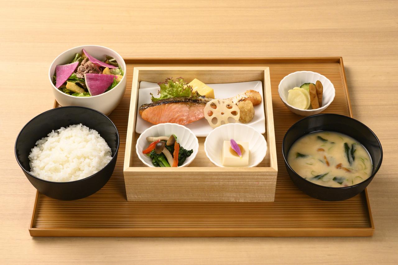 羽田空港のご飯2026決定版！ターミナル別絶品グルメと早朝深夜の穴場