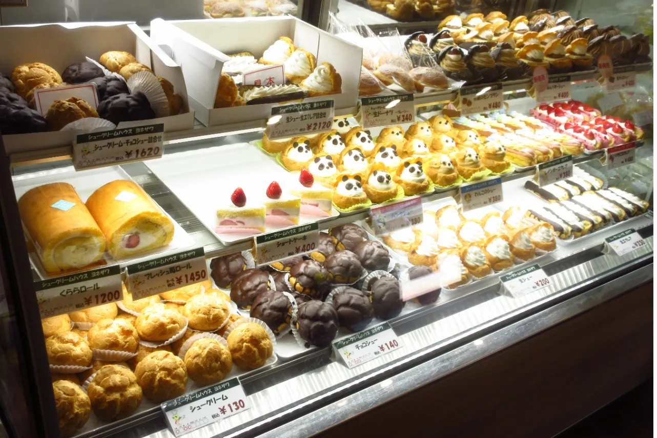 ヨネザワ製菓直売店が安い理由とは？2026年最新の混雑攻略と評判