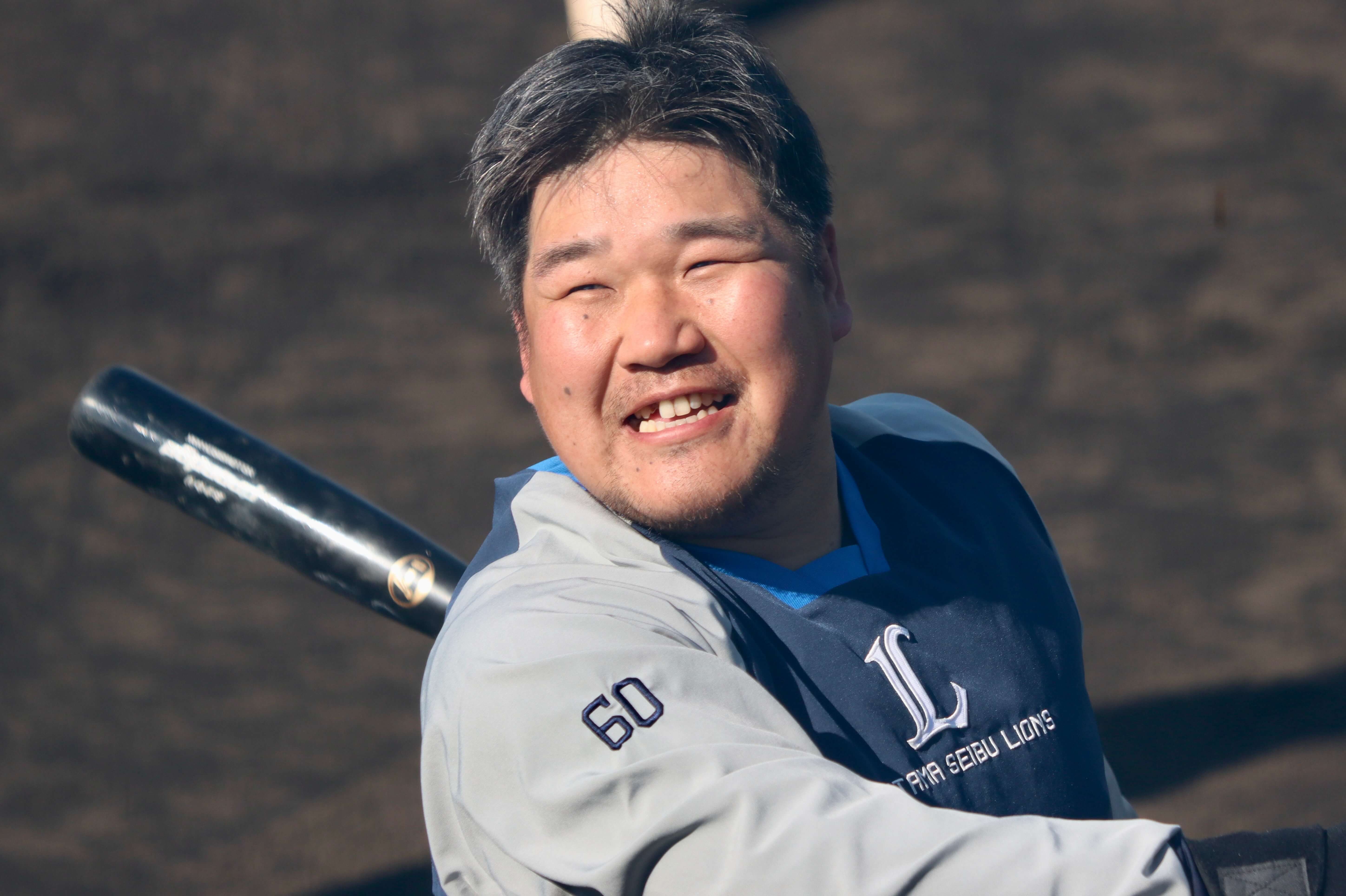 おかわり君・中村剛也の現在と引退説の真相！通算本塁打と年俸推移の全貌