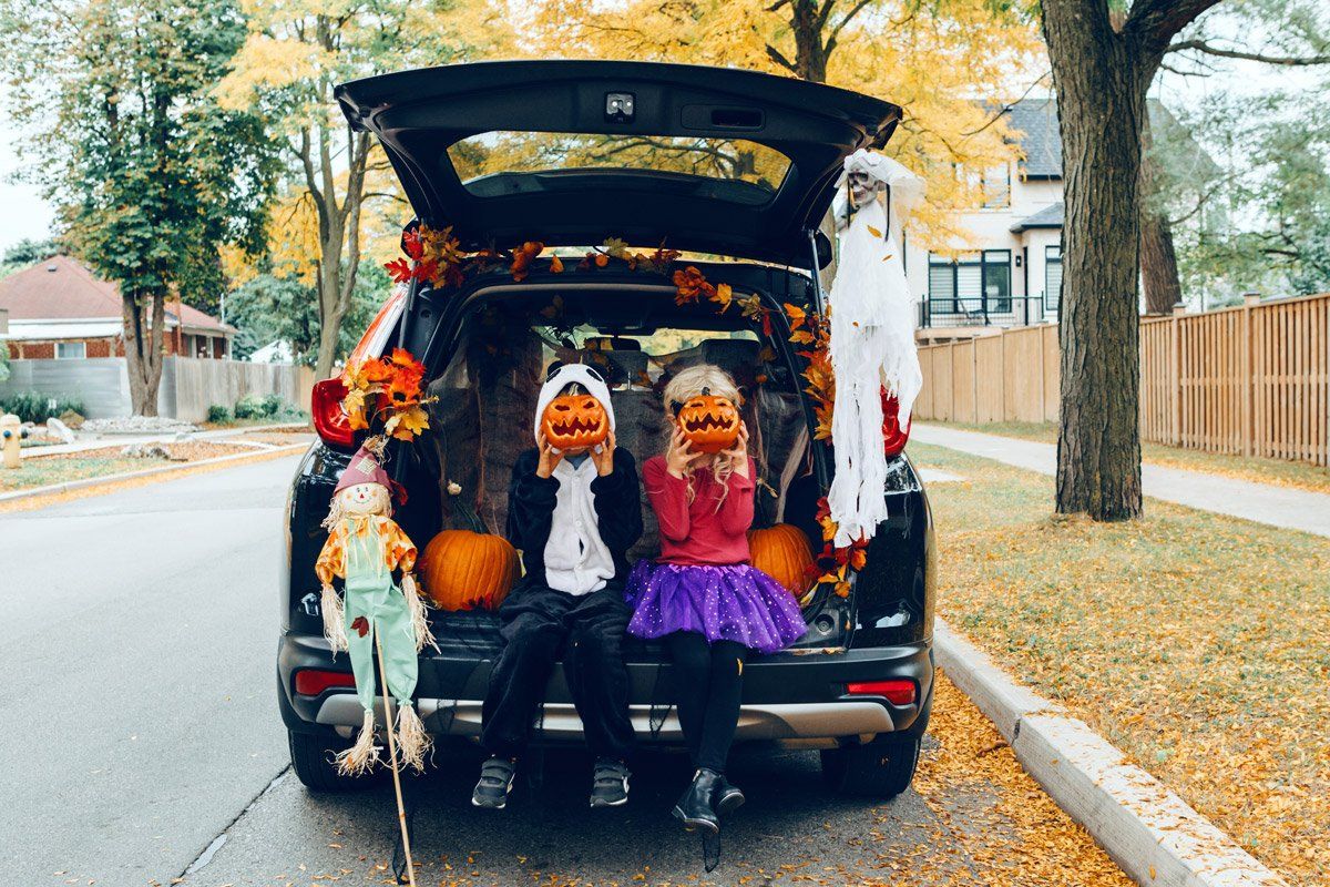 Decorating Car for Halloween