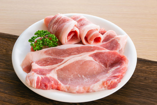 10分でプロの味！フライパンで作る極上豚肉チーズ巻きの秘訣