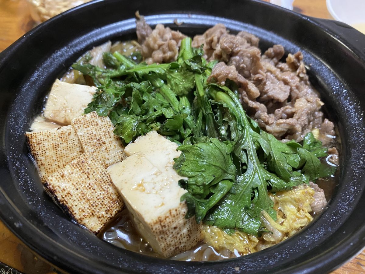 すき焼きの春菊がない！子供も喜ぶ決定的な代用野菜と絶品具材比較
