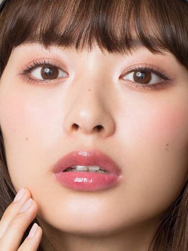 2026年、美の基準が激変。「口が大きい女性」が今、最も人を惹きつける理由と深層心理