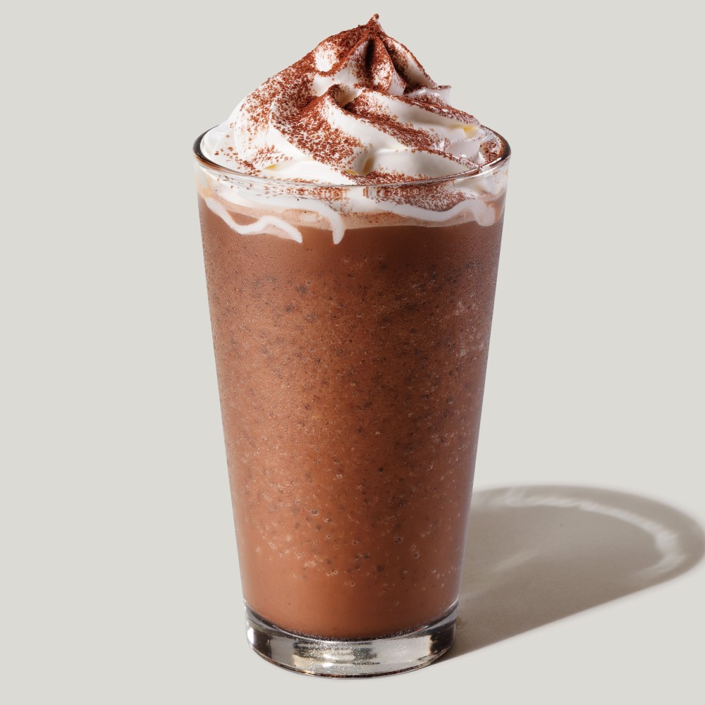【2026年最新】スターバックス「ダークモカ チップ フラペチーノ」が時代を超えて愛され続ける真の理由と極上カスタム5選