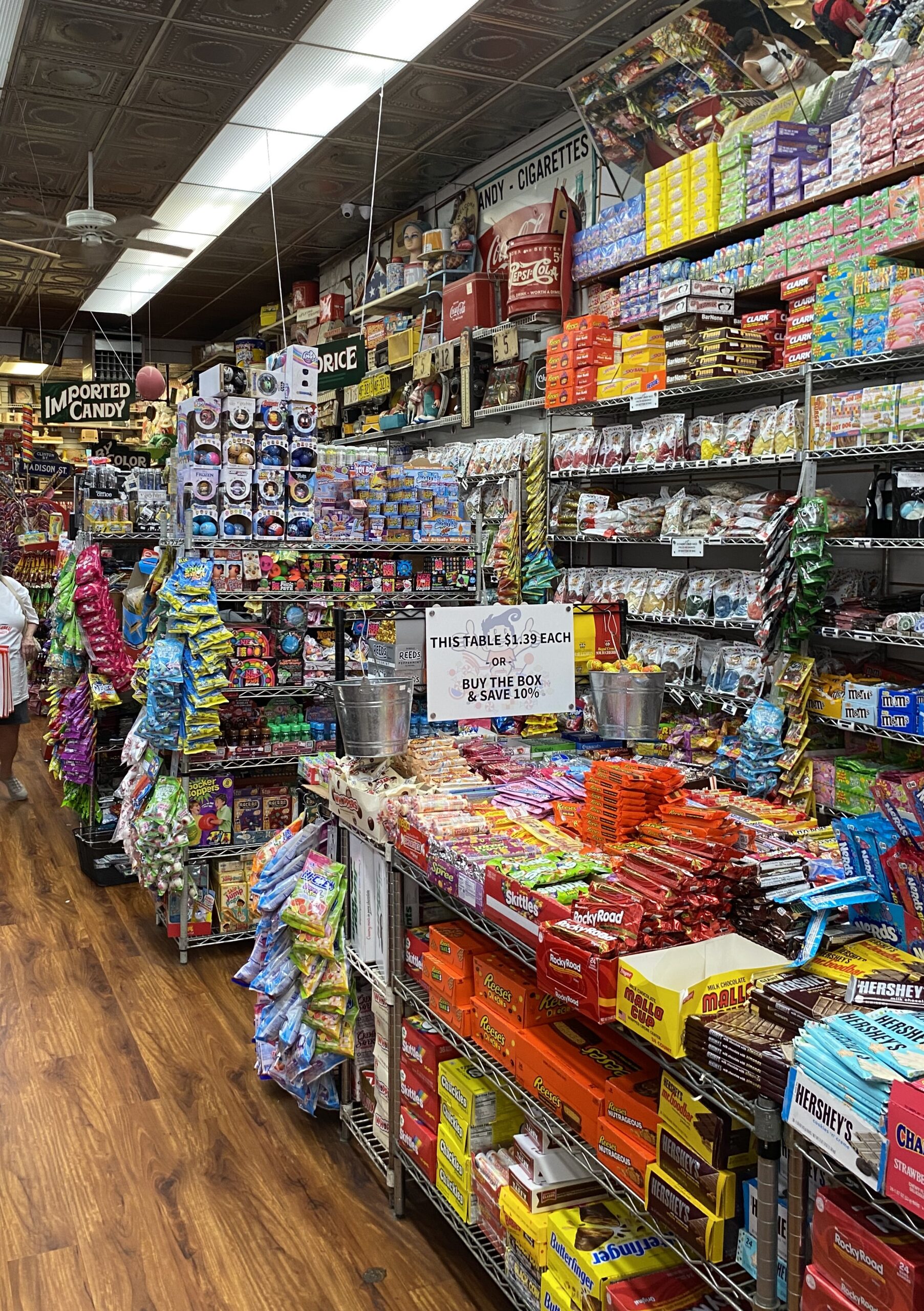 話題のお菓子屋さんはなぜ大行列？Sns人気の真相と経営実態のすべて