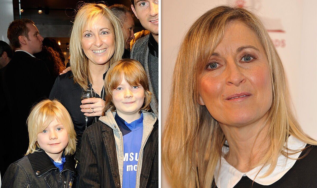 How Old Are Fiona Phillips Sons