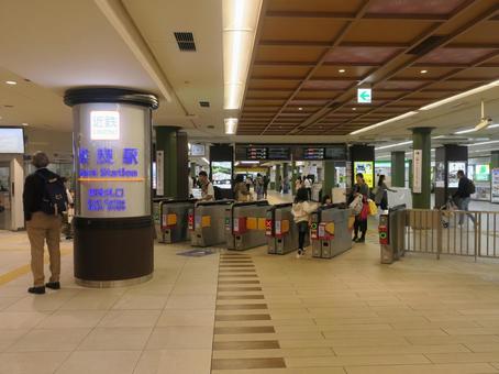 「子供料金で乗っちゃえ」が通用しない時代へ。駅の自動改札が検知する「大人の不正乗車」最新事情と高額ペナルティの現実