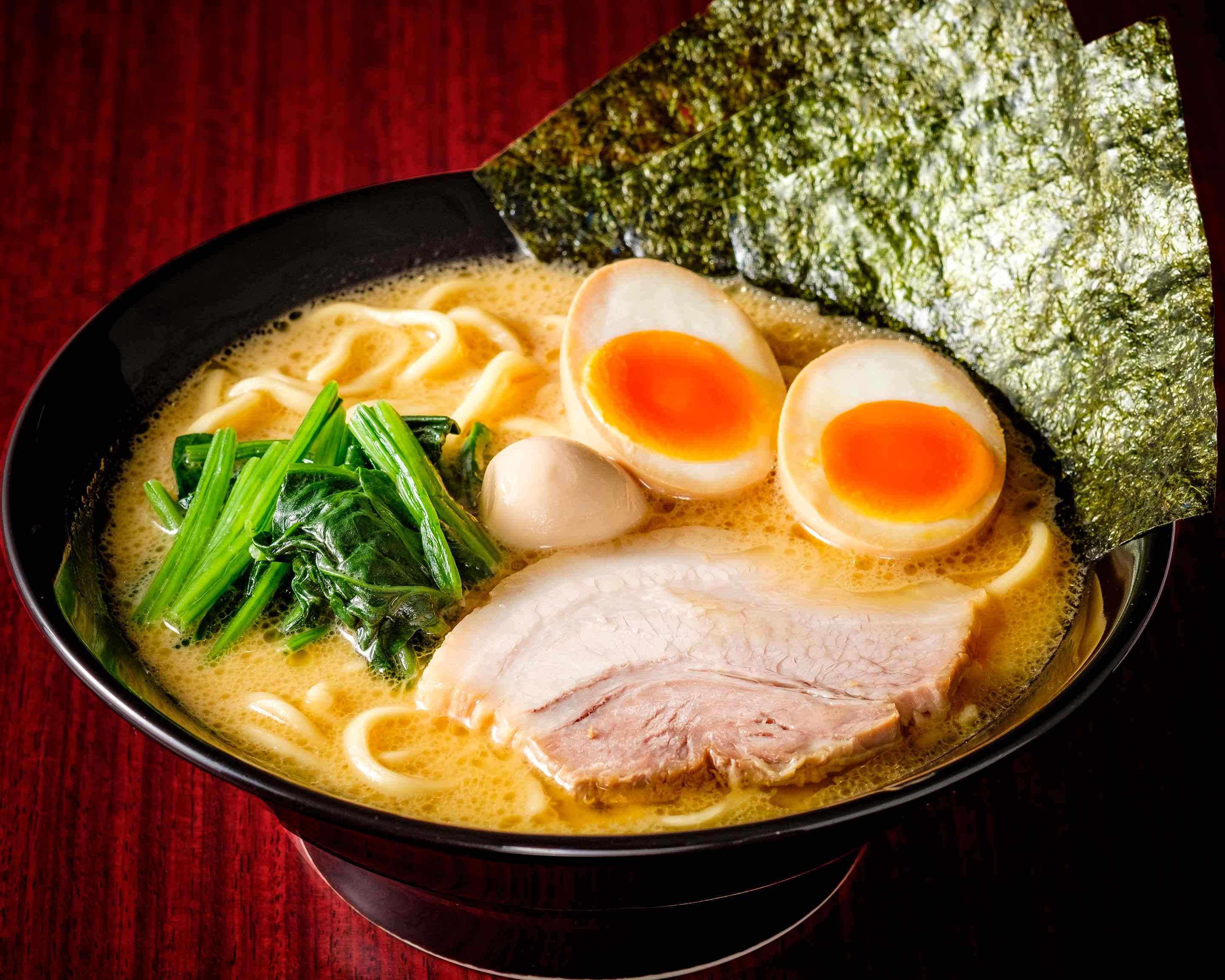 【2026年最新ルポ】物価高騰の時代になぜ強い？「ラーメン 大将」が札幌・深夜の胃袋を掴み続ける「飾らない凄み」の正体