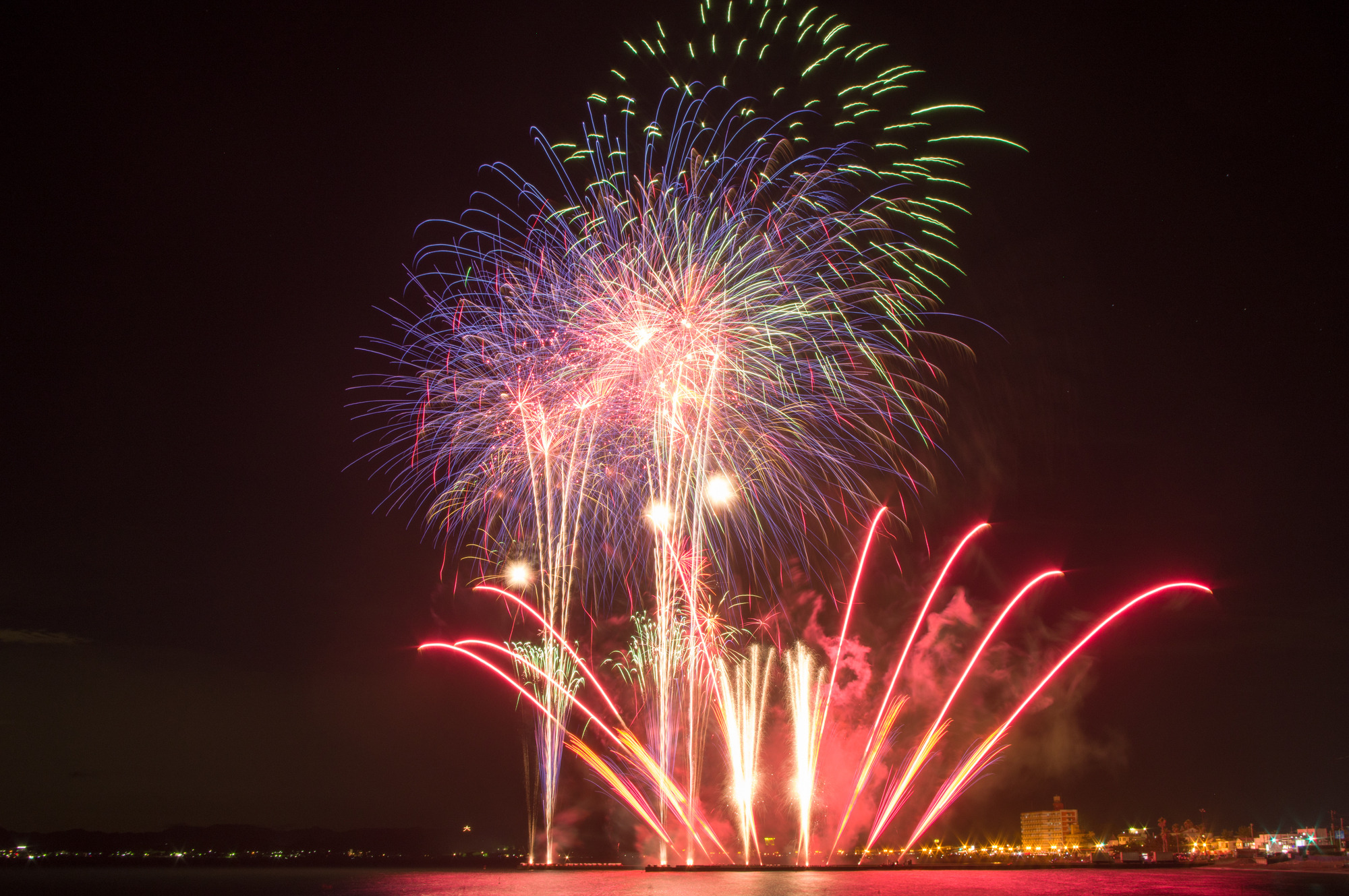 千葉の花火大会2026最新ランキングと穴場の真相！混雑回避の決定打