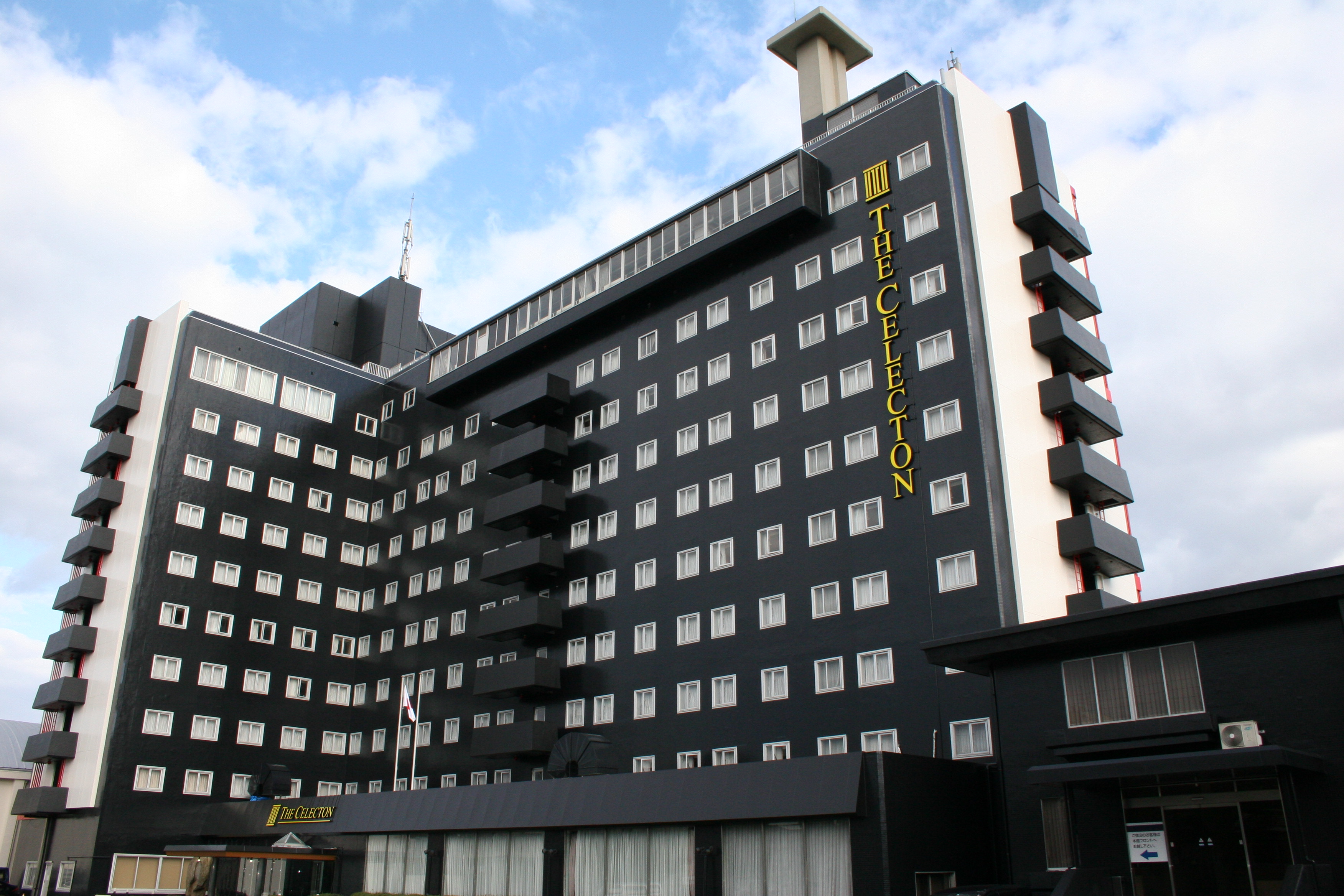ザ セレクト ン 高松の穴場情報と最安値予約の裏ワザを徹底取材