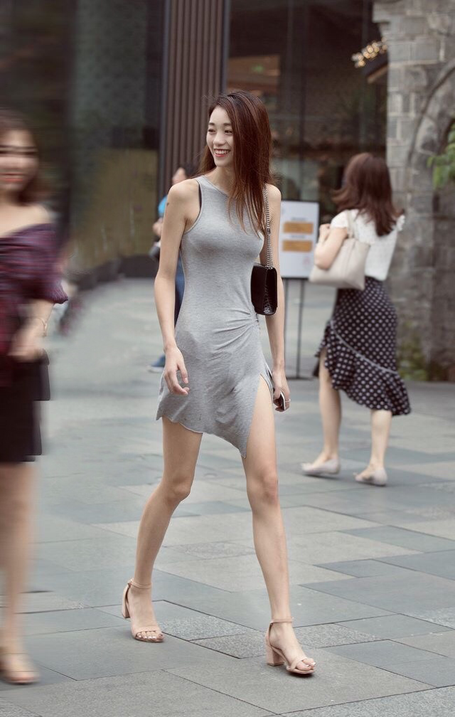 話題のグラビア特集！人気女優の未公開カットと極上美を徹底解説