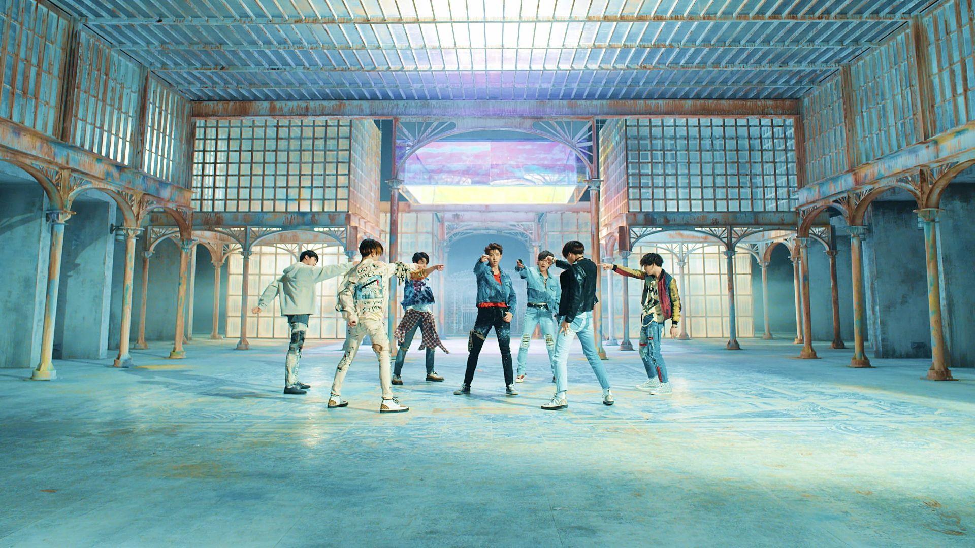 Bts v Fake Love Photos