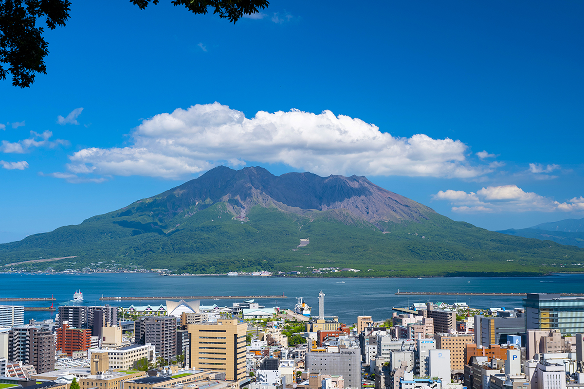 桜島の噴火警戒レベルの現在地｜避難基準と観光影響を徹底解説