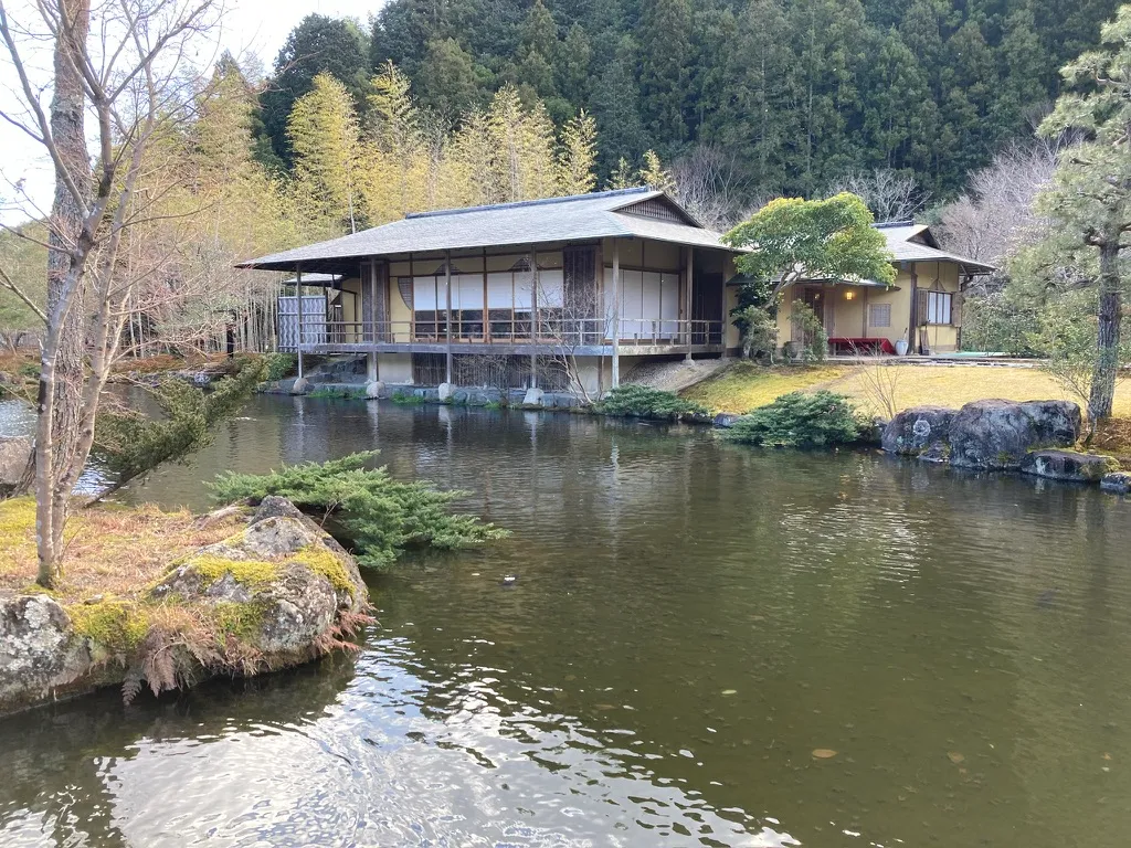 静岡「玉露の里」はなぜ選ばれる？茶室体験やランチの評判・真相を徹底調査