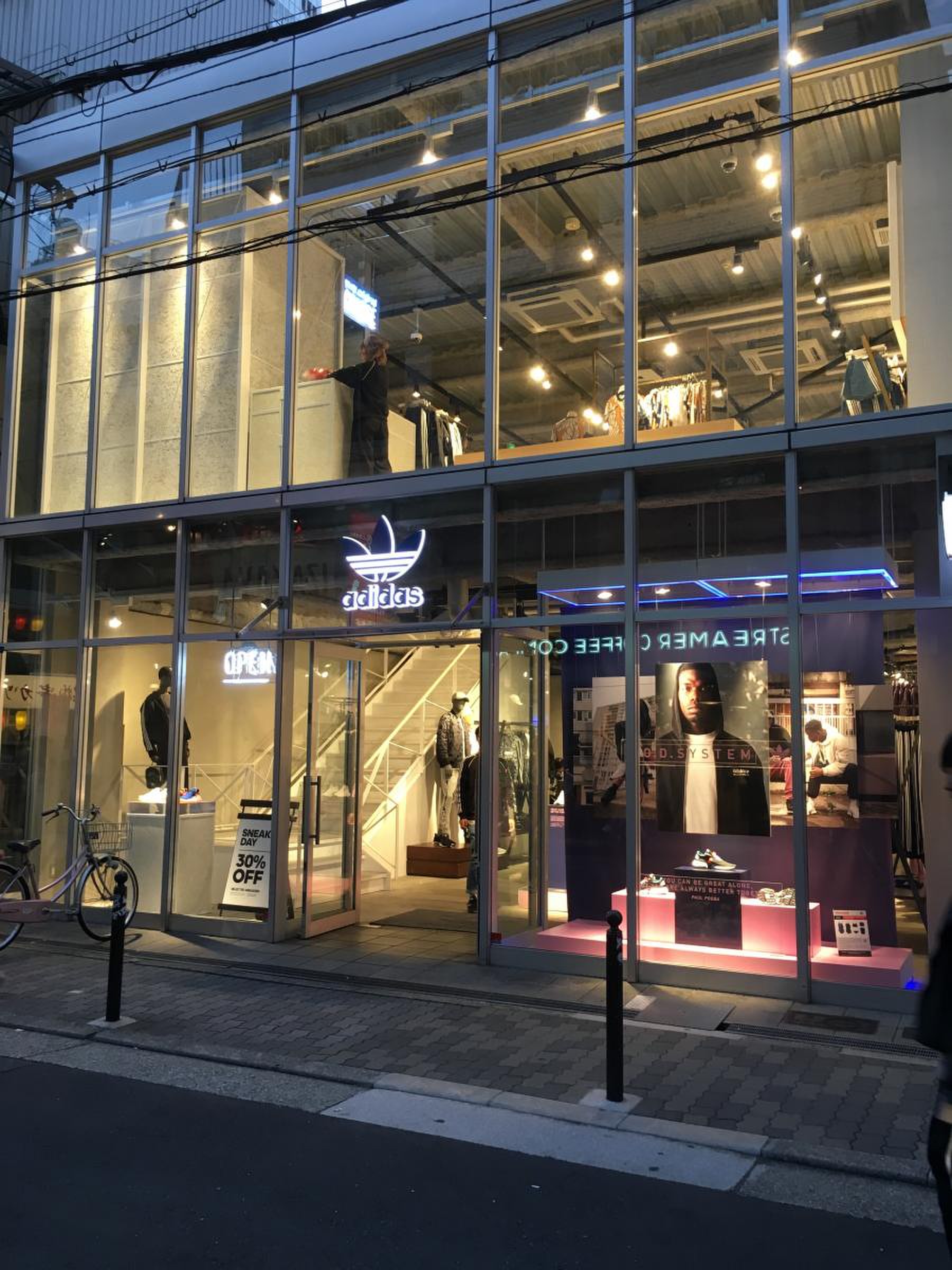 アディダス心斎橋2026最新！閉店の噂の真相と限定在庫を徹底取材