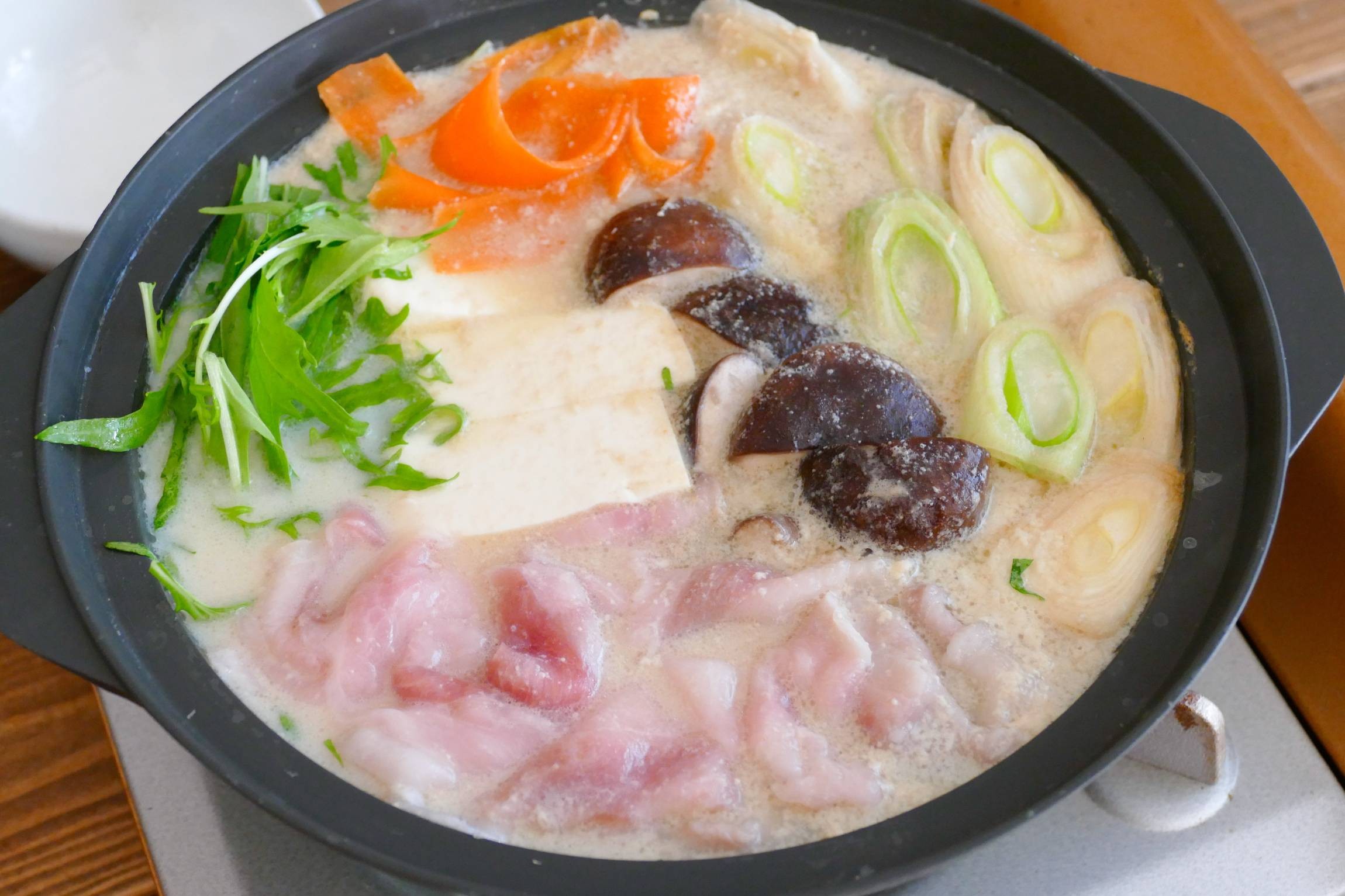 プロが教えるごま豆乳鍋レシピ！豆乳が分離しない黄金比の秘密