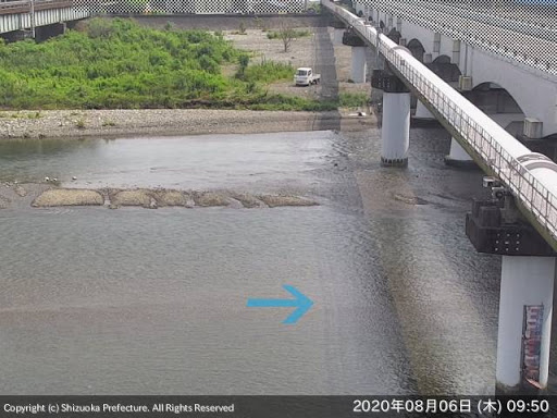 興津川ライブカメラ最新映像｜リアルタイム水位・濁りと鮎釣りの釣果速報