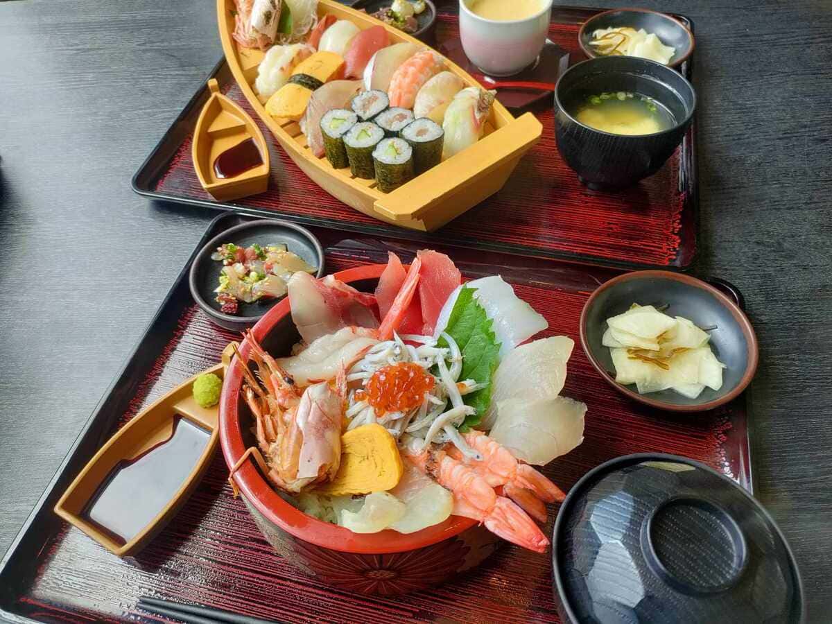 【2026最新】指宿ランチの穴場と名店！オーシャンビューから極上温泉蒸し料理まで現地記者が厳選