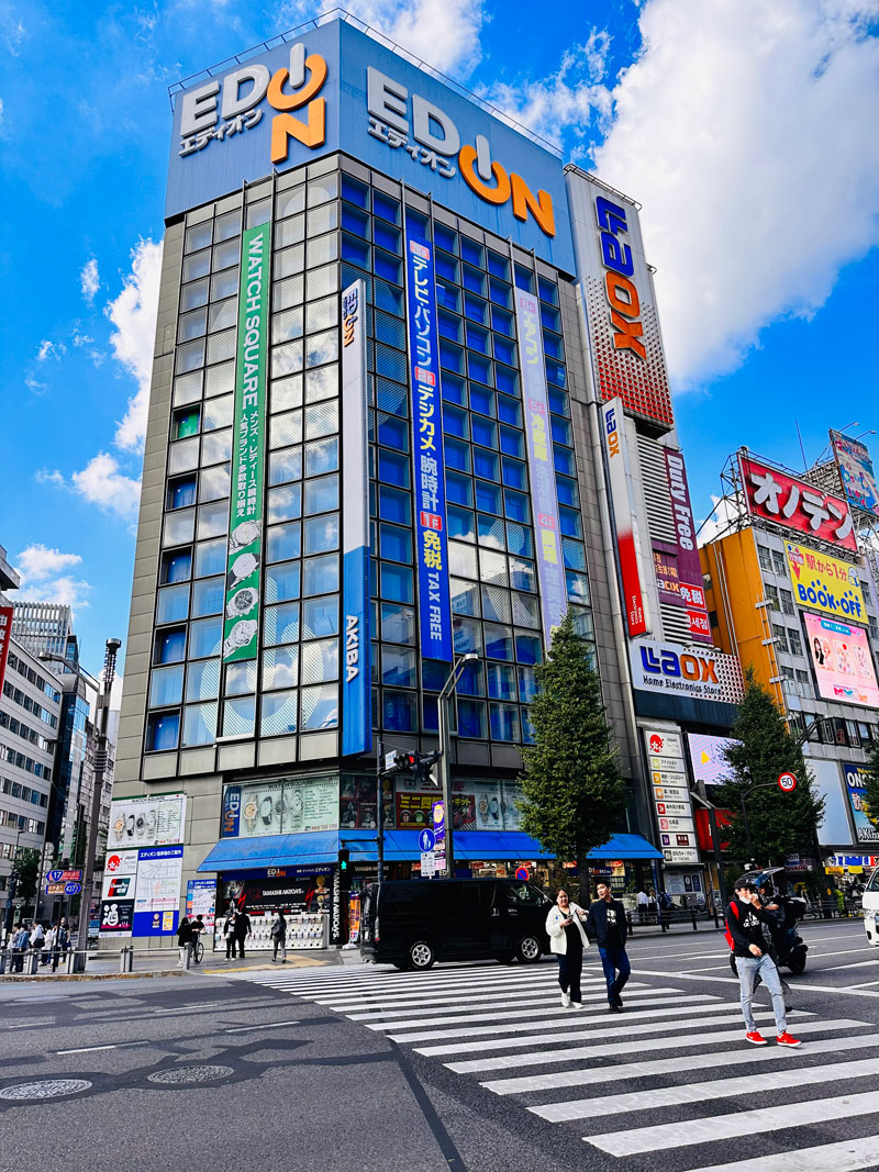 エディオンAkiba店閉店の真相と跡地の現在｜秋葉原家電撤退の背景