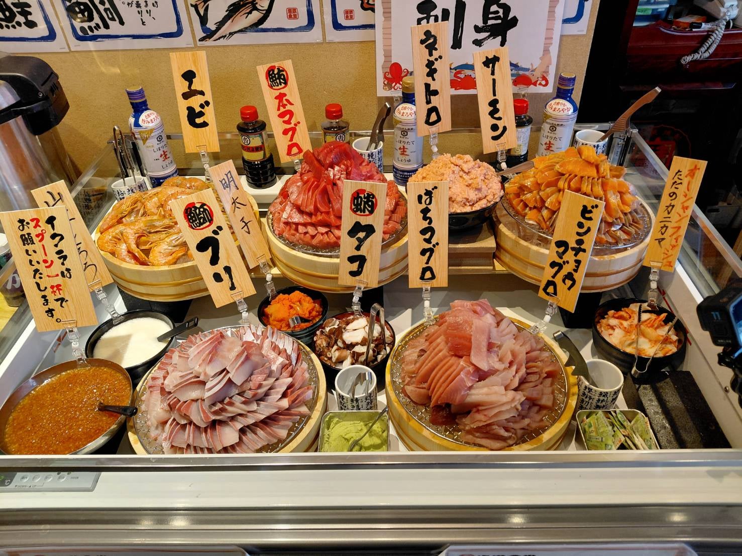 朝獲れ極上海鮮丼の衝撃！地元漁師が通い詰める全国の隠れ名店