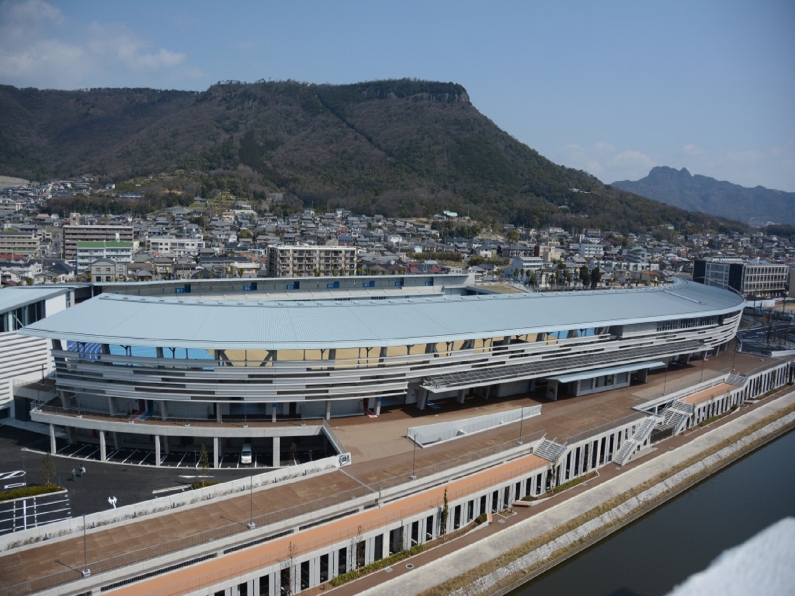 屋島レクザムフィールド完全攻略！個人利用料金と建築美の全貌