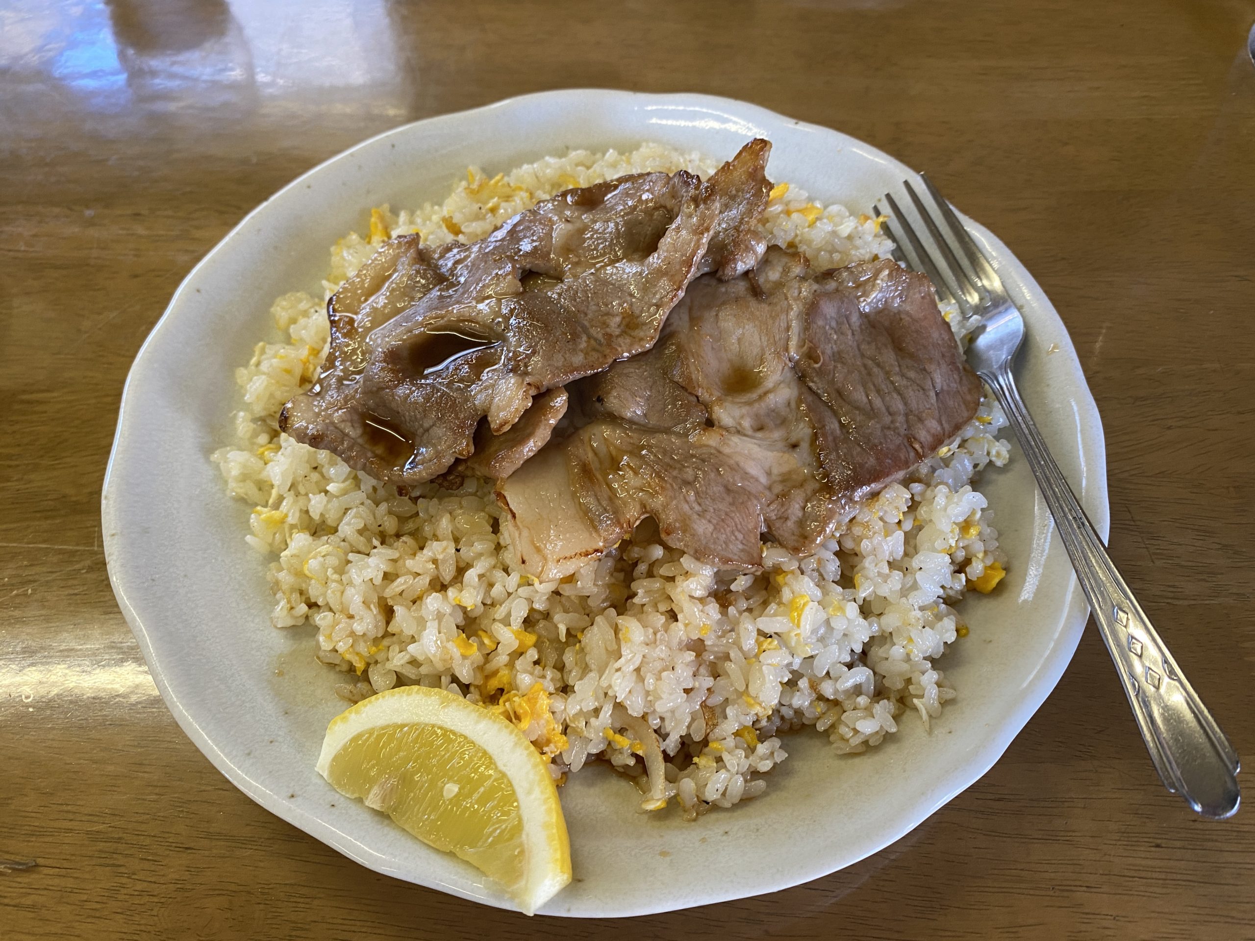 なぜ池田屋食堂に人が集まるのか？名物デカ盛りと人気の秘密を徹底解剖