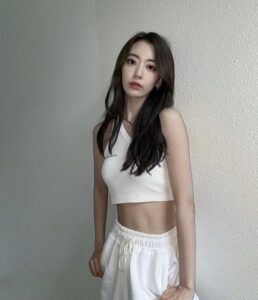 【インスタ画像】 宮脇 咲 良 胸 ファン必見の最新情報 #600