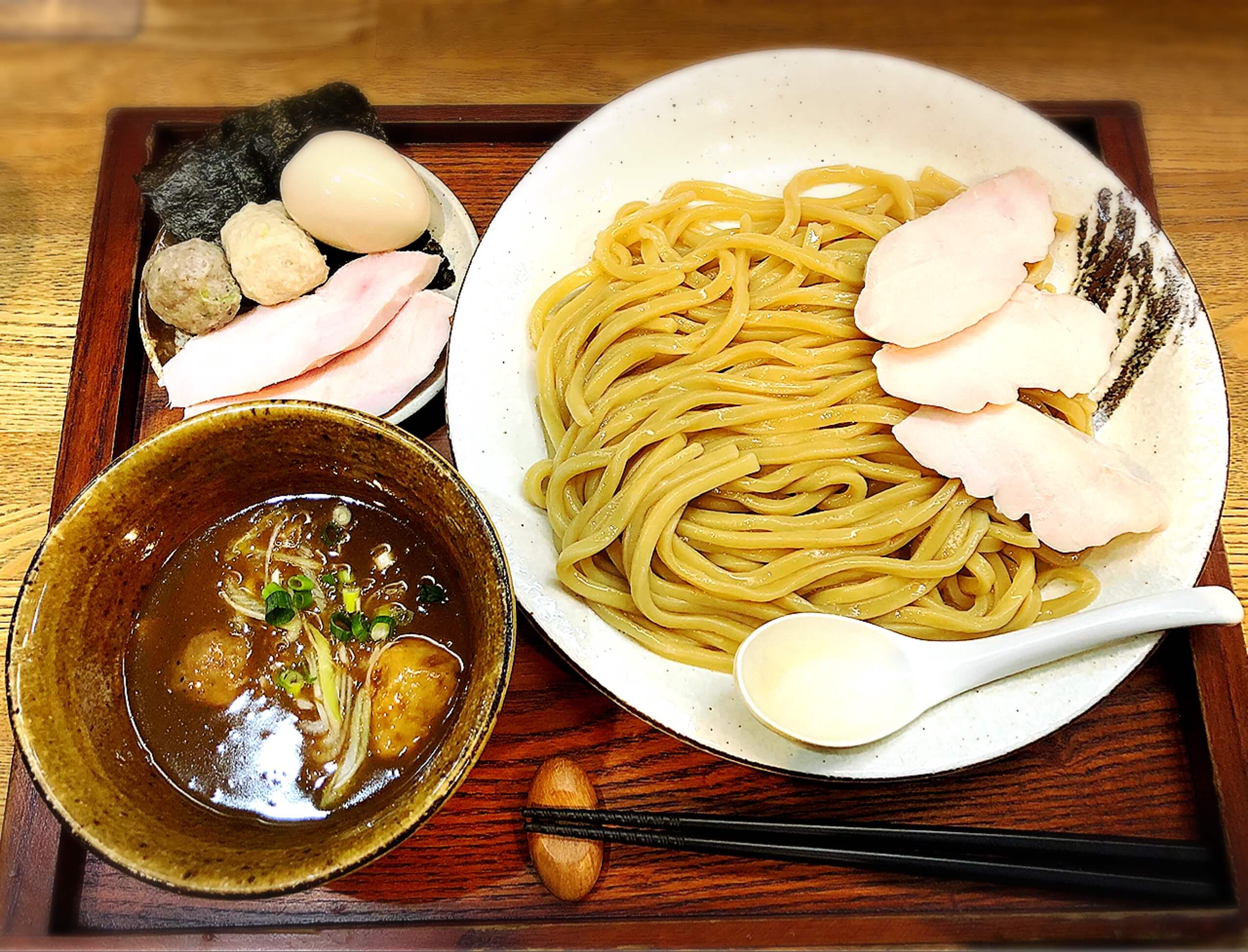 麺屋桜木の評判と看板メニューの真相！混雑回避と最新情報徹底解説