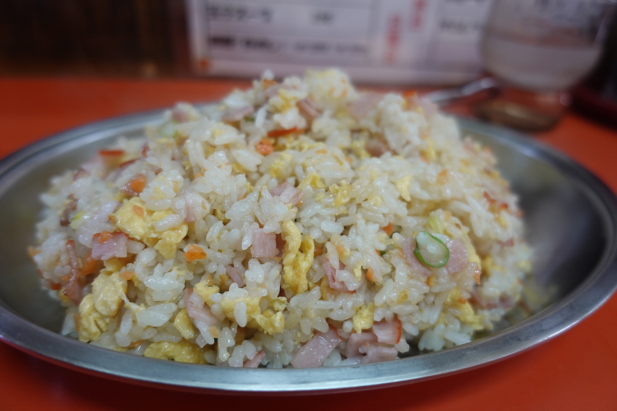 中華料理東東亭が熱狂的人気を誇る理由｜名物と混雑の真相を徹底追跡
