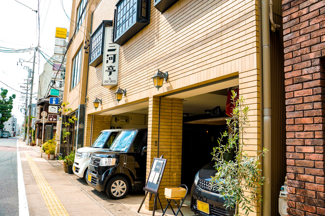 札幌・白石の名店が魅せる肉と冷麺の極み！2026年の美食家たちが熱視線を送る理由とは