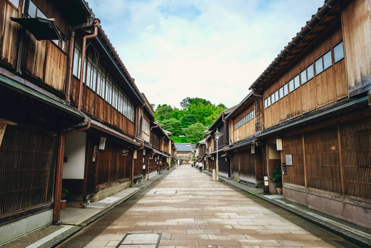 歴史と静寂、そして夜の革新――2026年、金沢「ひがし茶屋街」が魅せる新たな歩き方と職人たちのリアル