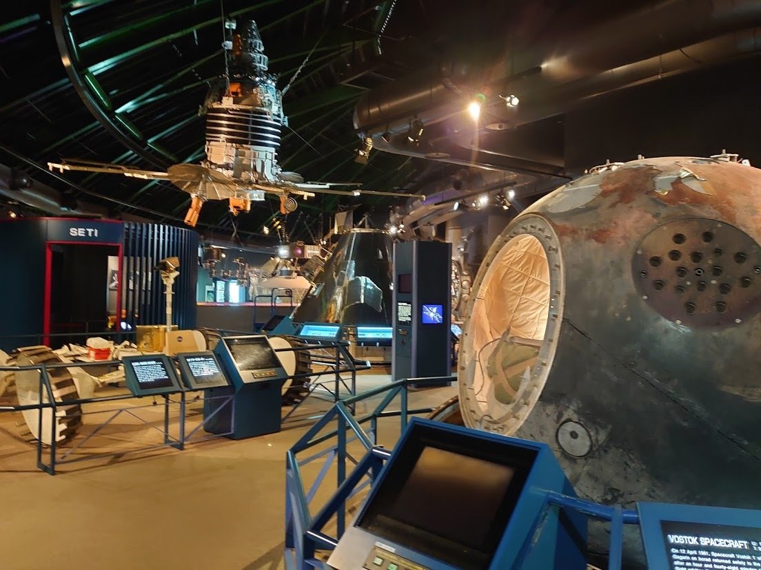 なぜ石川に本物の宇宙船が？コスモアイル羽咋の真実と見どころ完全解説