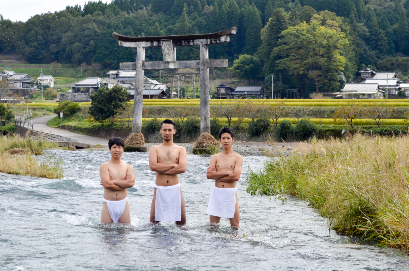 なぜ「ふんどし一丁」で祭りに？公然わいせつ境界線と伝統神事の深層