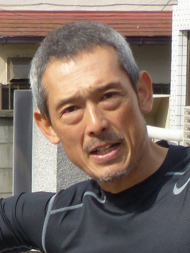 鶴見辰吾の驚異的な筋肉美！60代でも体脂肪率1桁を誇る肉体の秘密