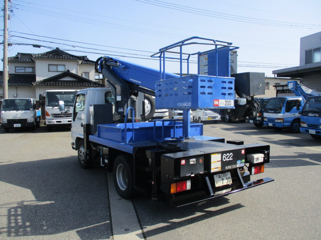 スカイホール豊田は満車で停められない？座席と混雑回避策を検証