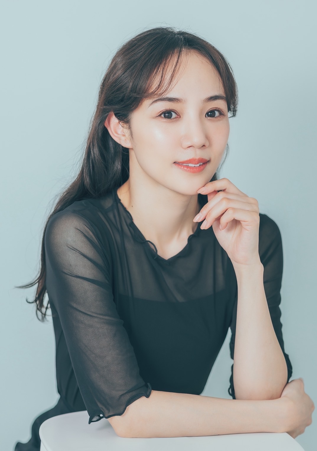 咲妃みゆは結婚してる？宝塚退団理由の真相と現在の圧倒的活躍を徹底解説