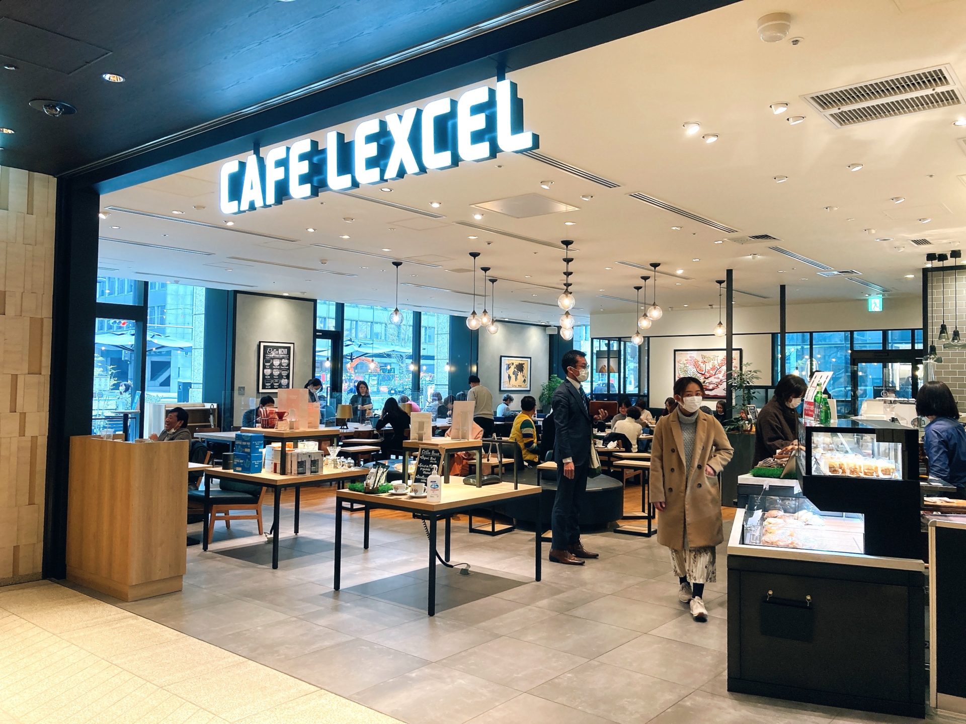 カフェレクセル御堂筋淀屋橋店の実力を解剖！電源とモーニングの真価を徹底検証