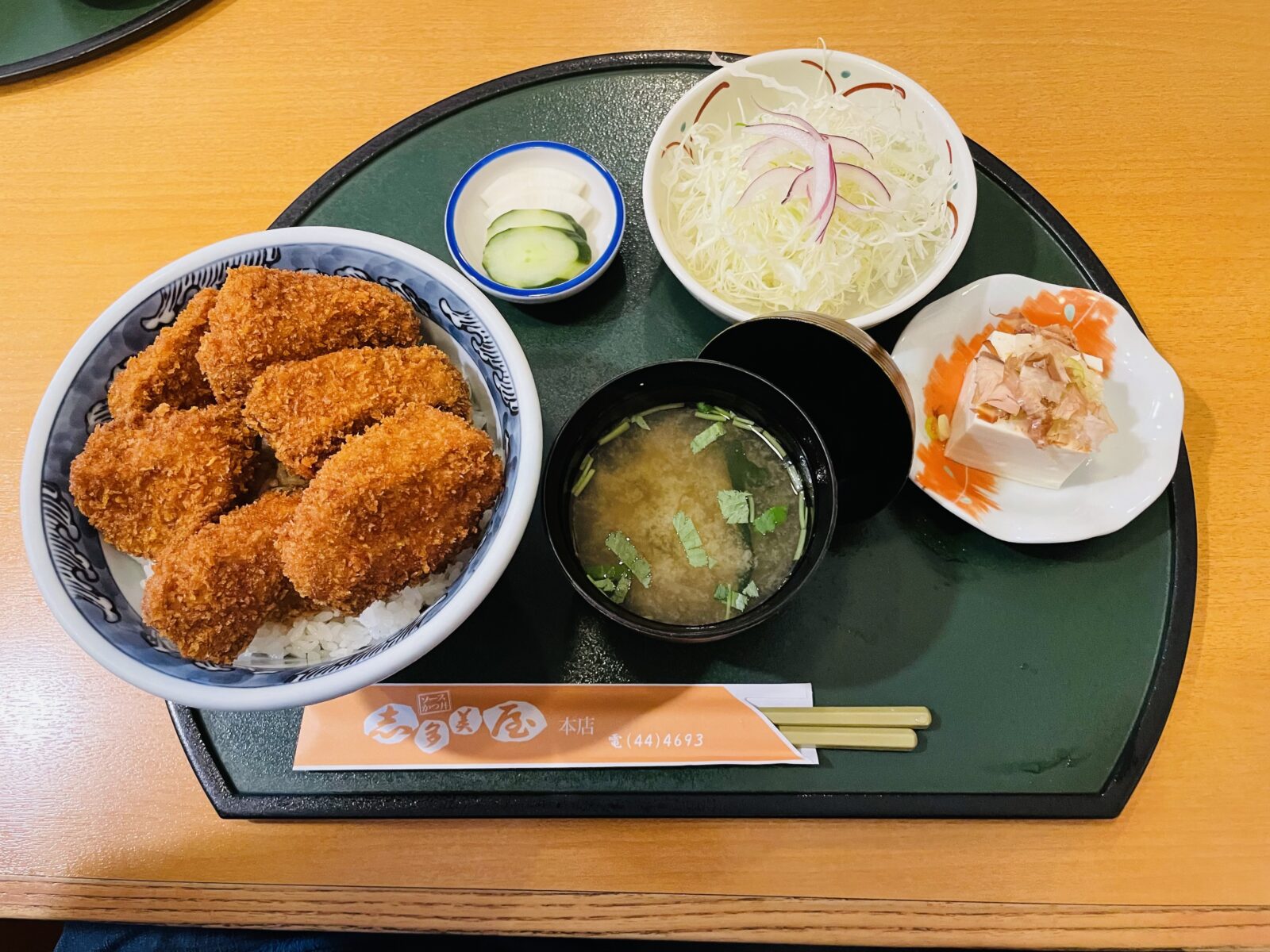 【2026年最新ルポ】なぜ人は桐生を目指すのか？ソースカツ丼の元祖が生み出す100年目の狂熱と「奇跡の衣」