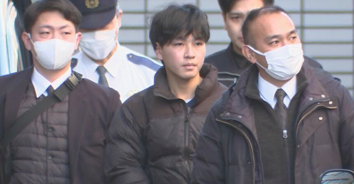 専修大サッカー部員ひったくり逮捕、動機の闇と出場停止の真相