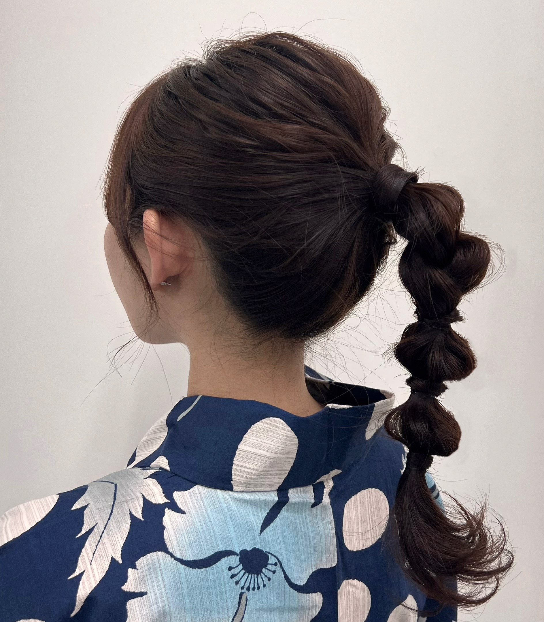 浴衣の簡単ヘアアレンジ2026！5分で崩れないセルフ髪型術