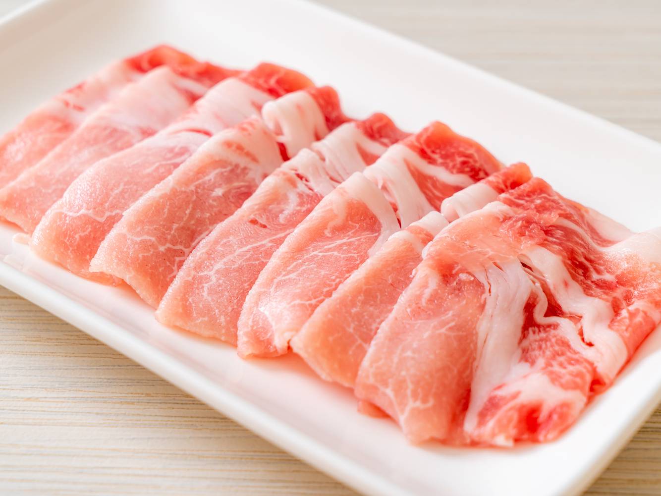 豚肉で牛肉超えのコク！洋食プロ直伝の極上シチュー再現レシピ