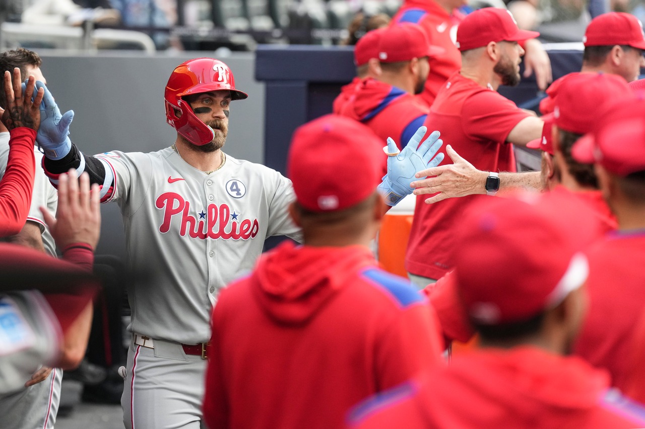 Watch the Phillies Live