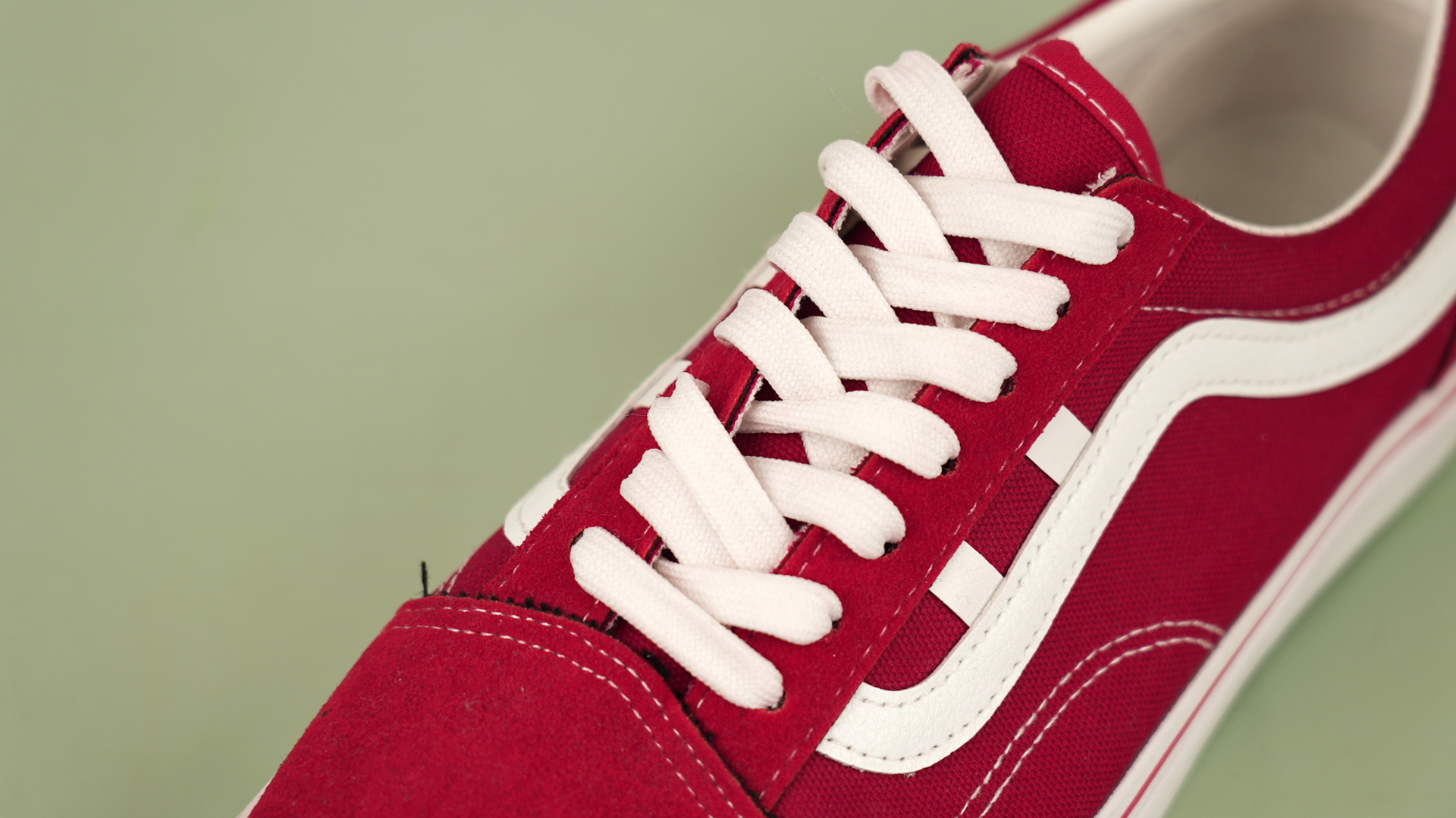 Vansの靴紐で垢抜ける！オールドスクールから結ばない裏技まで解説