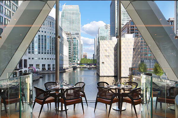 Romantic Dining Experiences for Valentine's Day in Canary Wharf